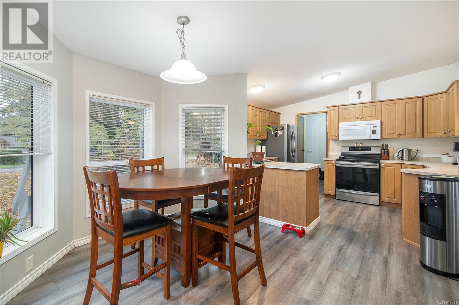 2496 GLENMORE Rd