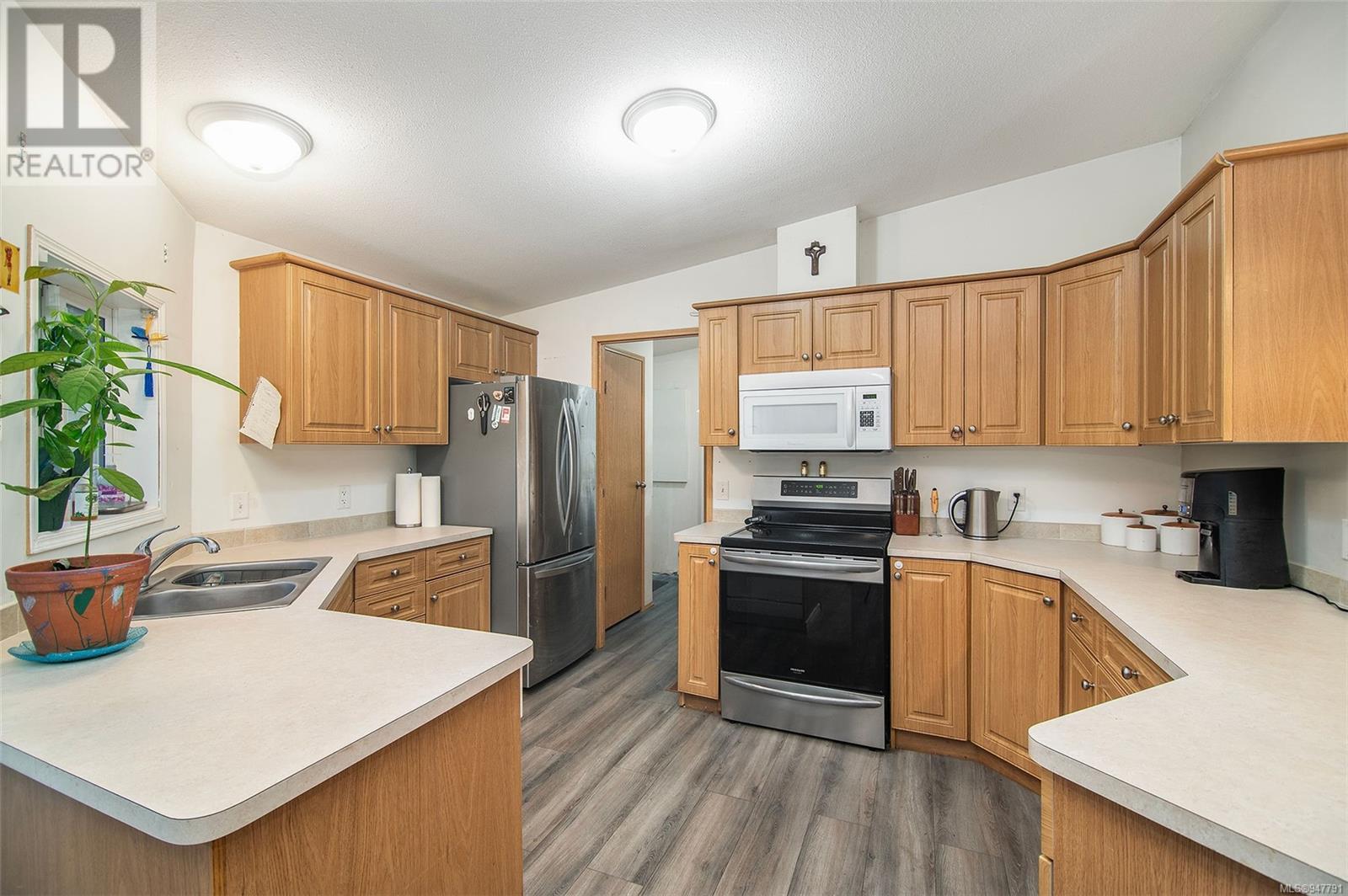 2496 GLENMORE Rd