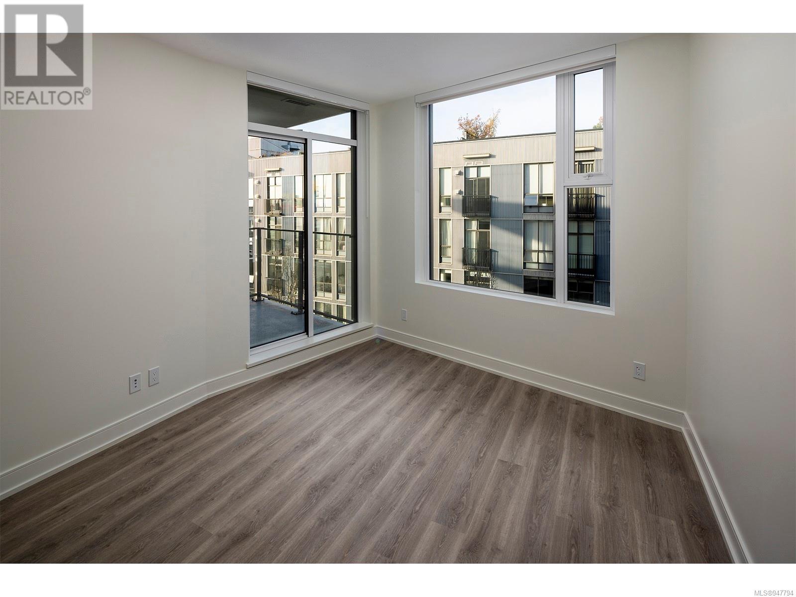 719 1628 Store St, #719