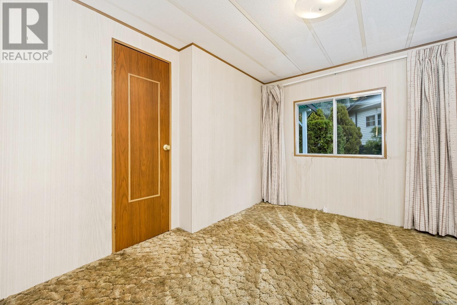 34 5838 Blythwood Rd, #34