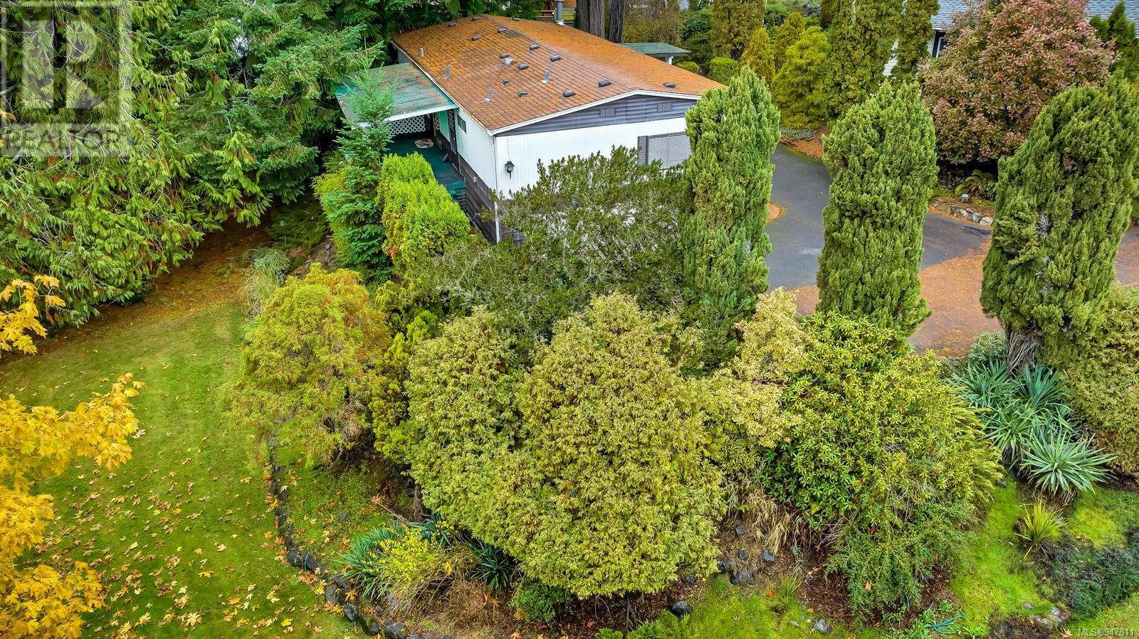 34 5838 Blythwood Rd, #34