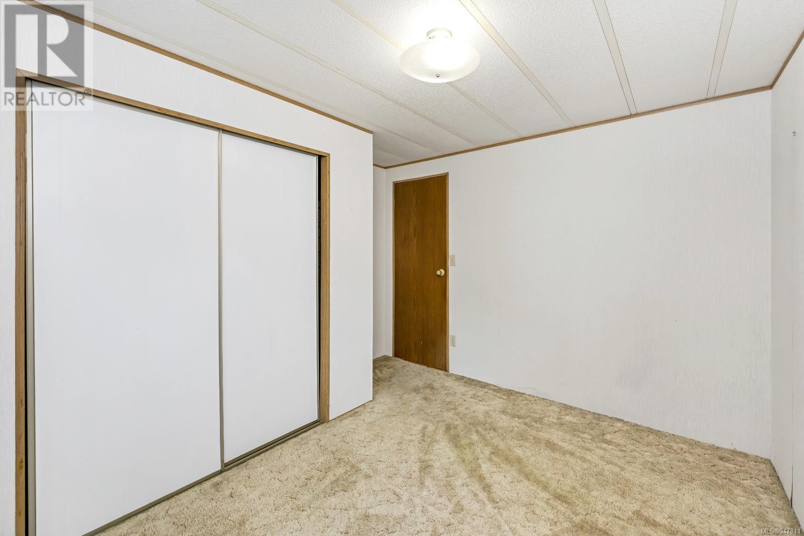 34 5838 Blythwood Rd, #34
