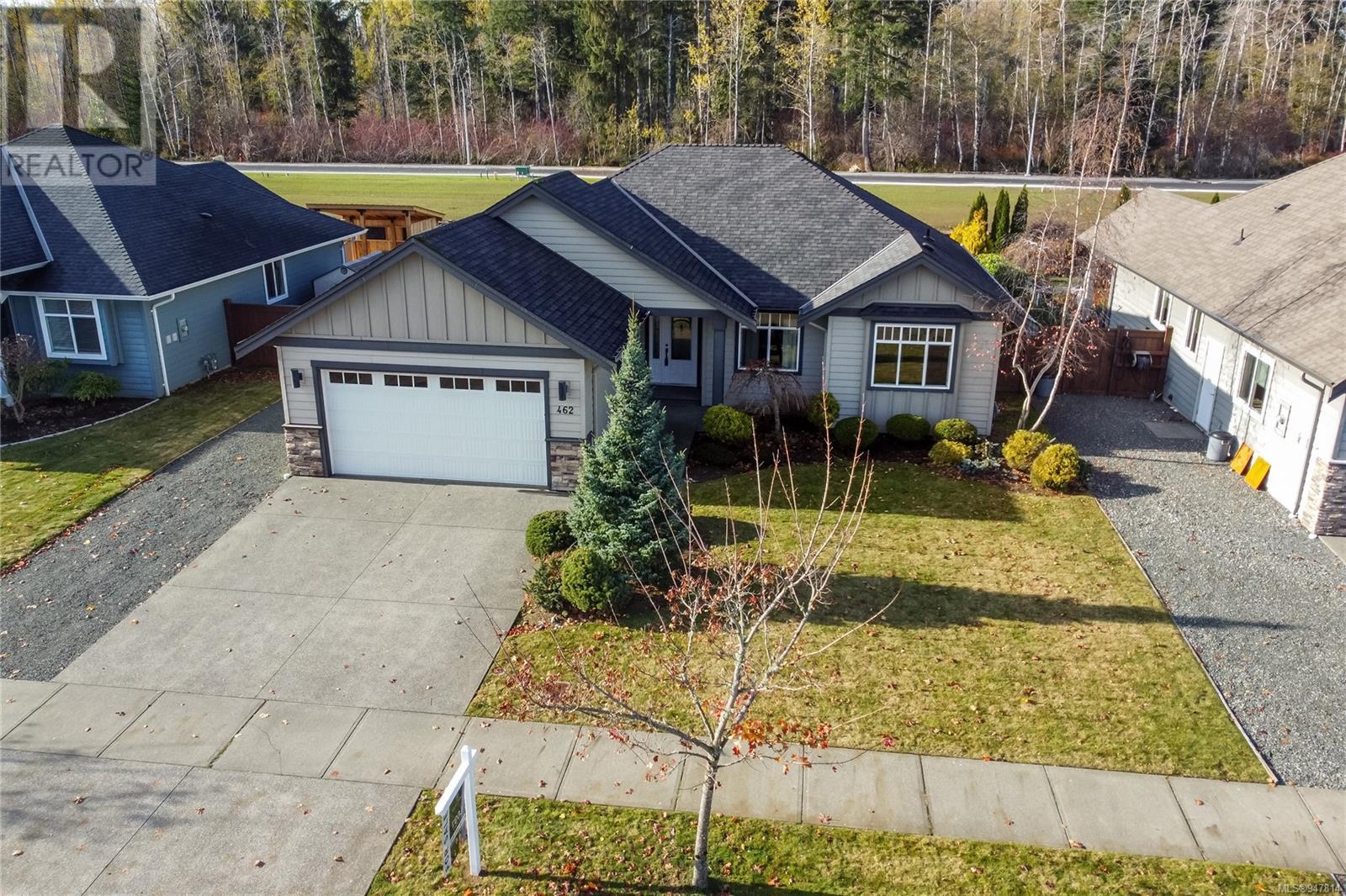 462 LEGACY Dr
