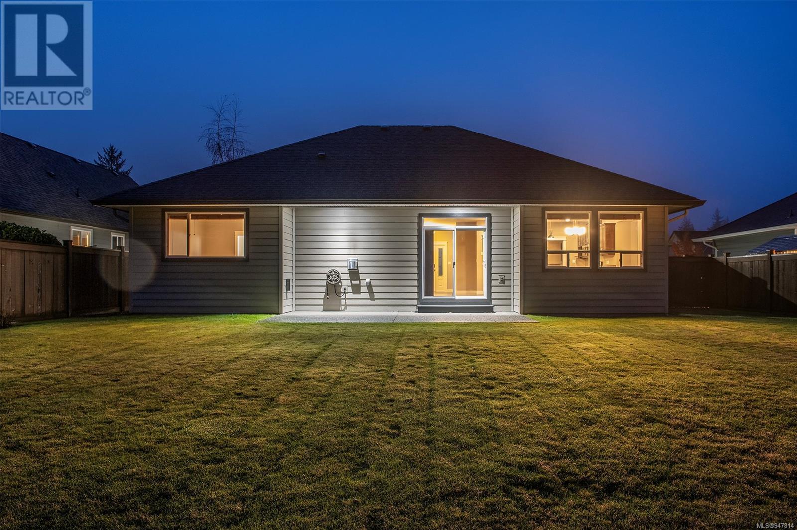 462 LEGACY Dr