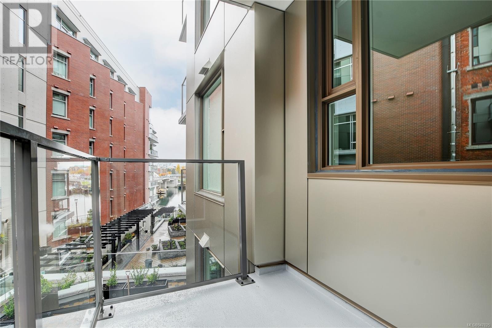 506 1628 Store St, #506