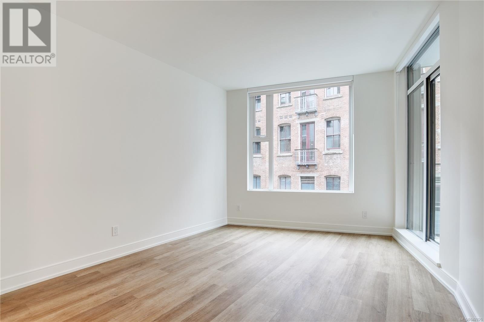 506 1628 Store St, #506