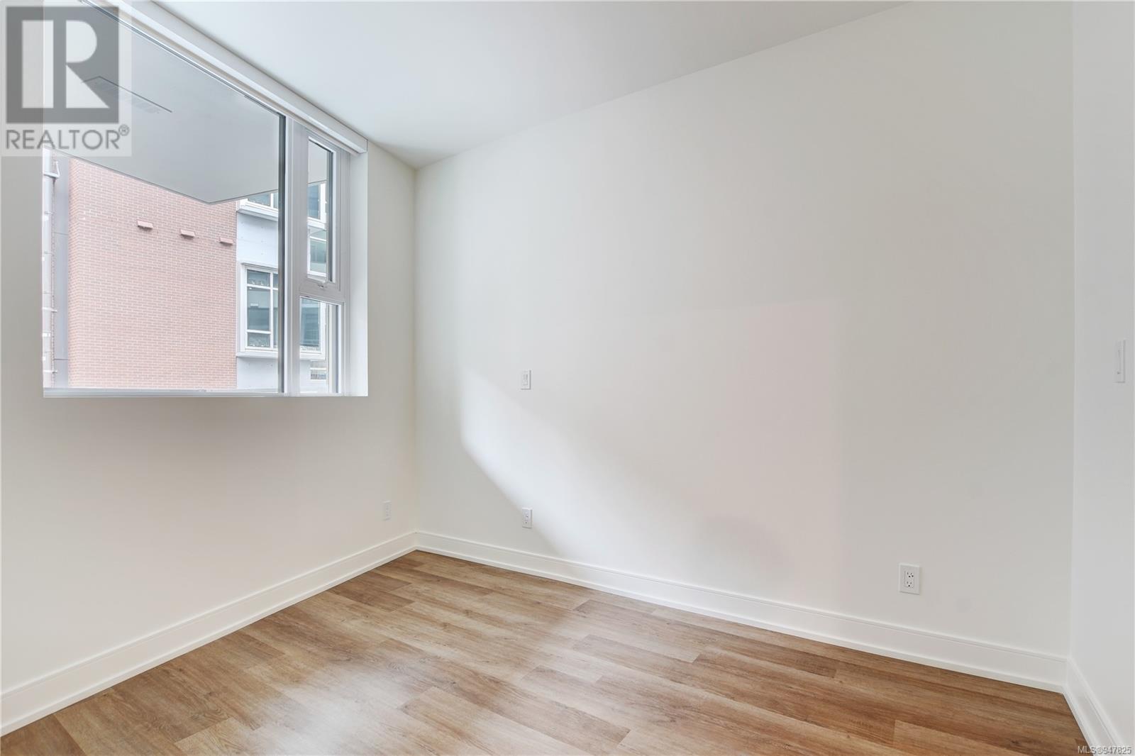 506 1628 Store St, #506