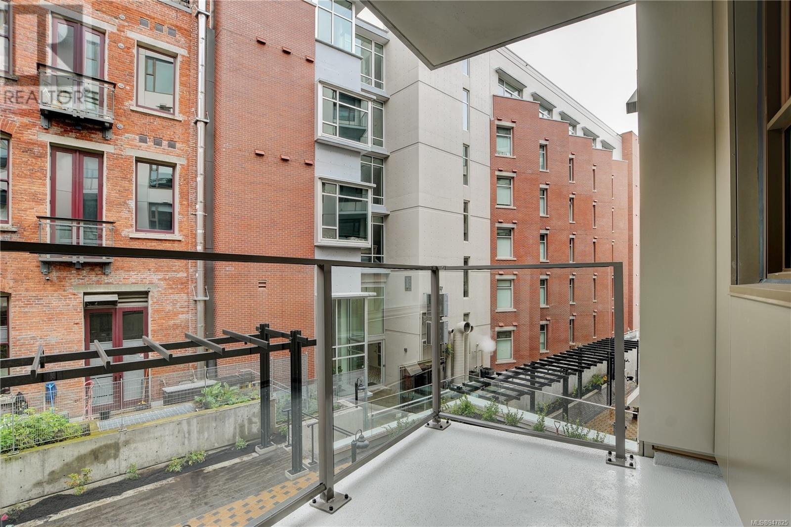 506 1628 Store St, #506