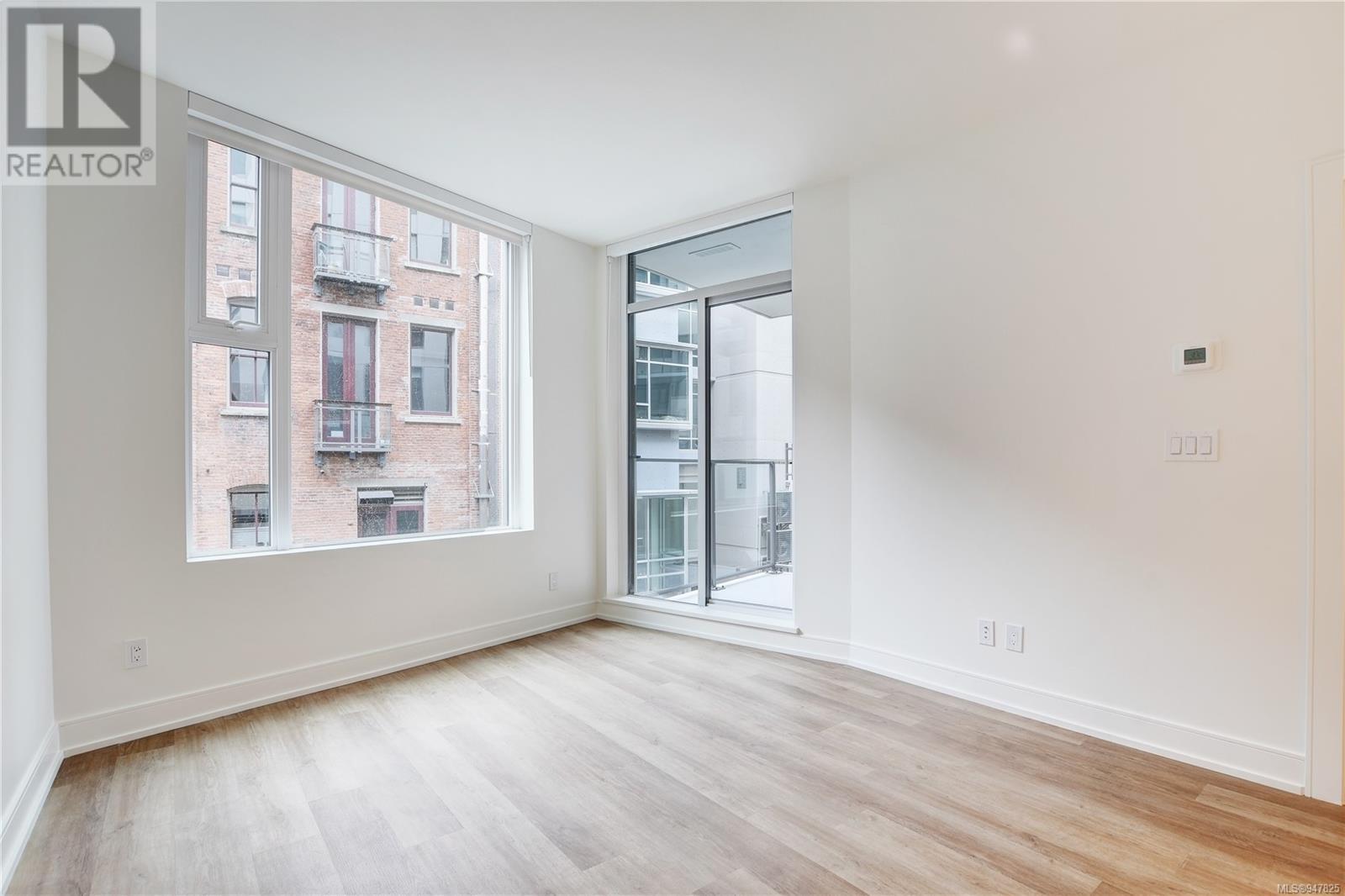 506 1628 Store St, #506