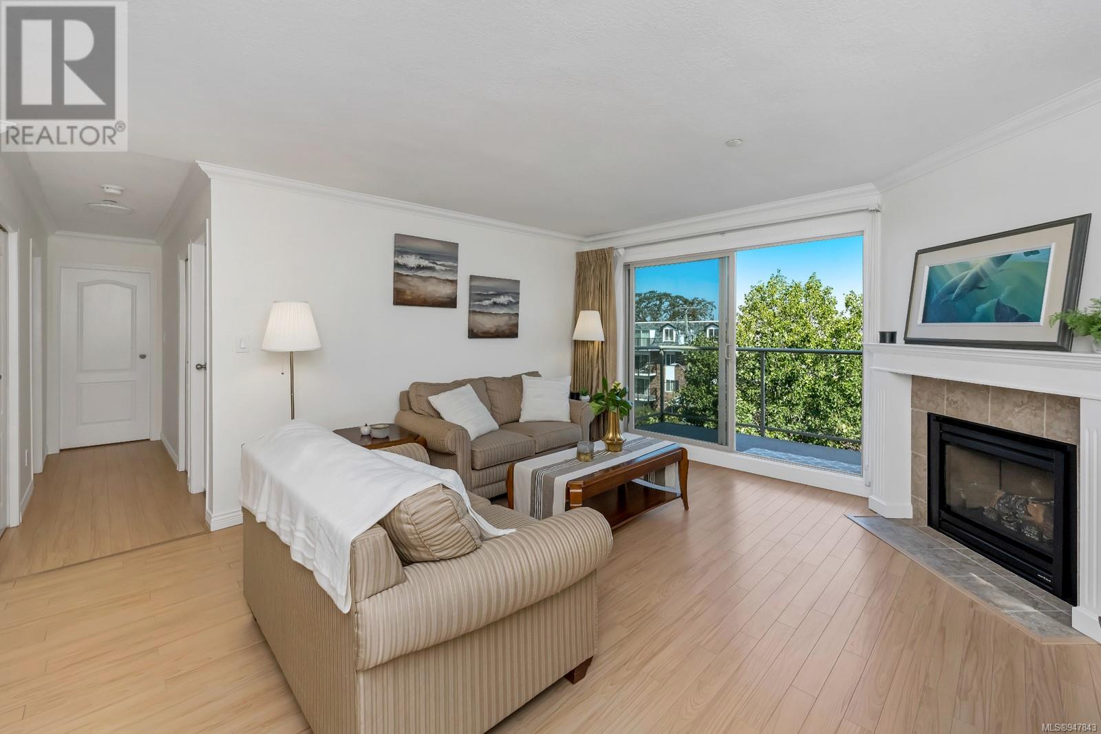401 1217 Pandora Ave, #401