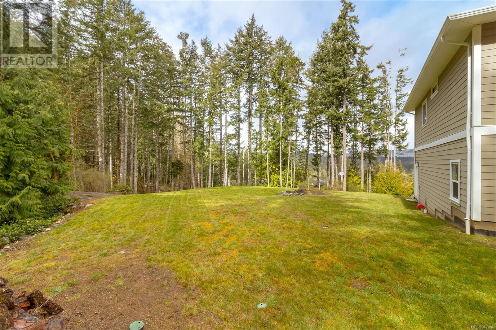 3038 Otter Point Rd