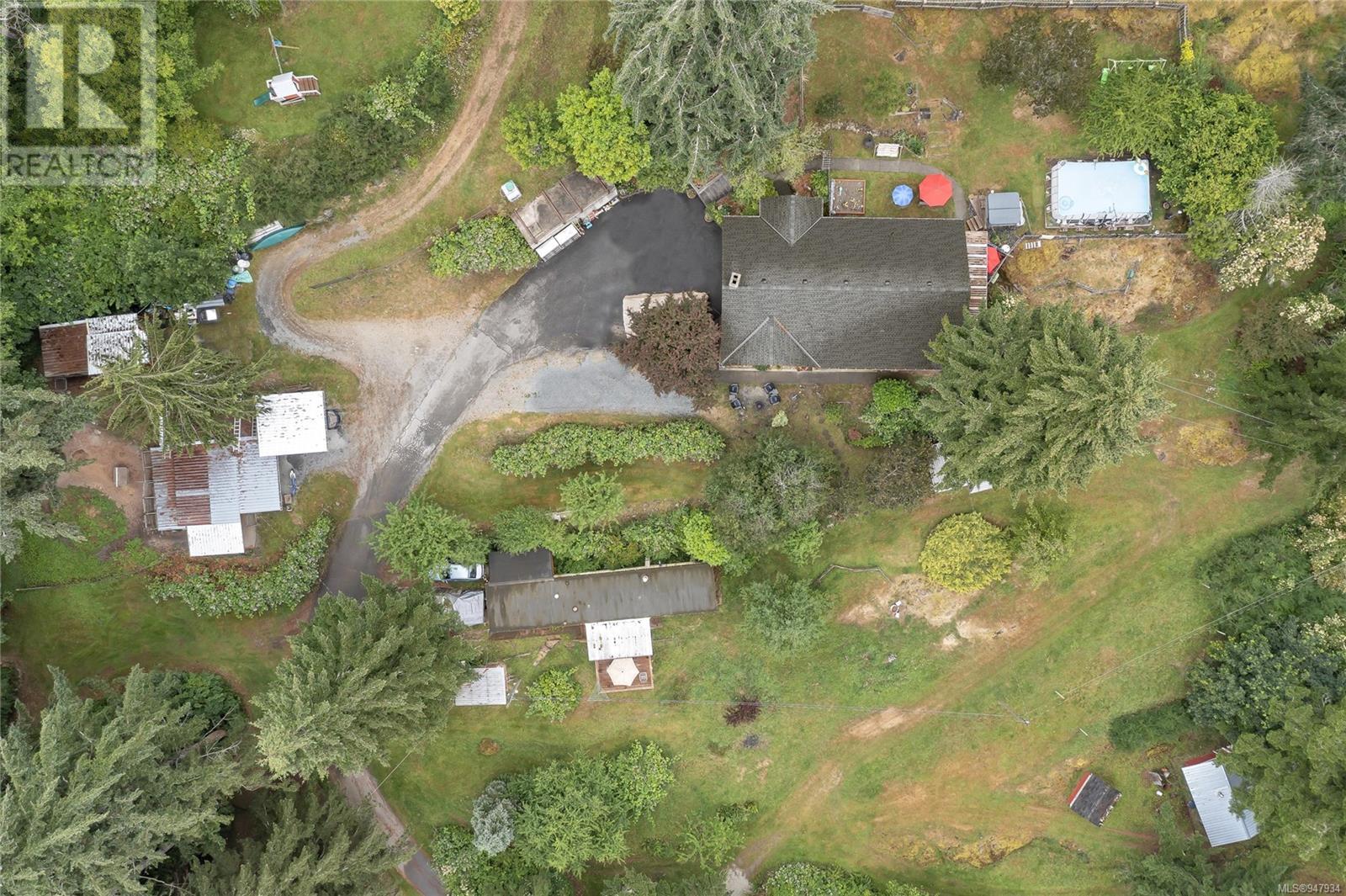 3765 Otter Point Rd