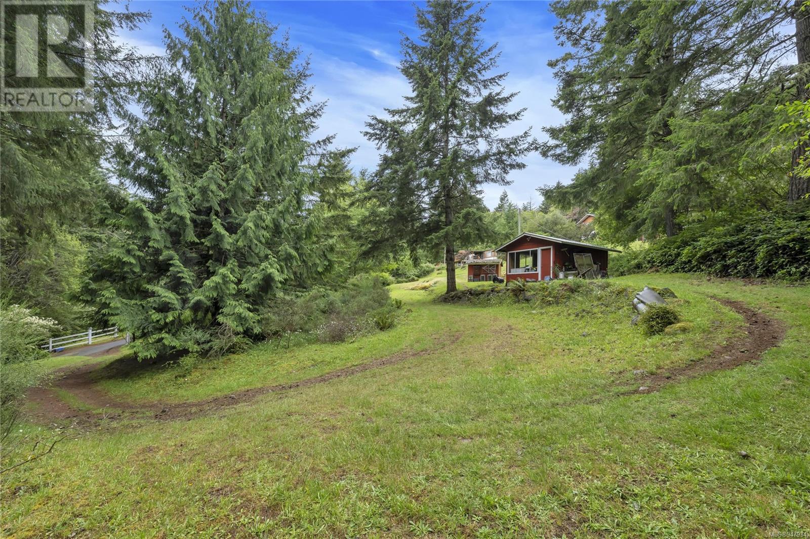 3765 Otter Point Rd