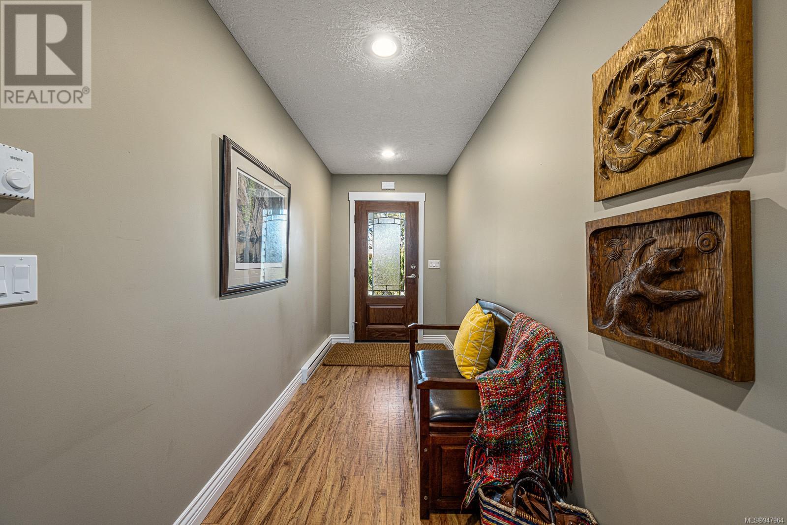 113 2205 Robert Lang Dr, #113