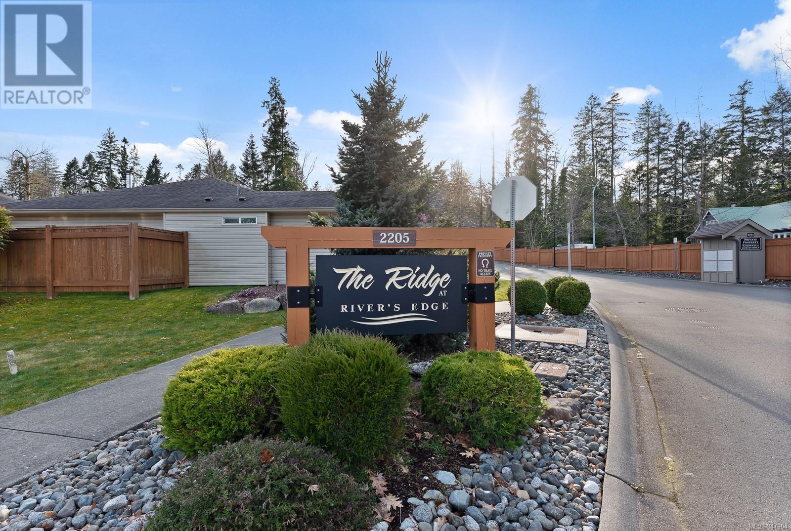 113 2205 Robert Lang Dr, #113