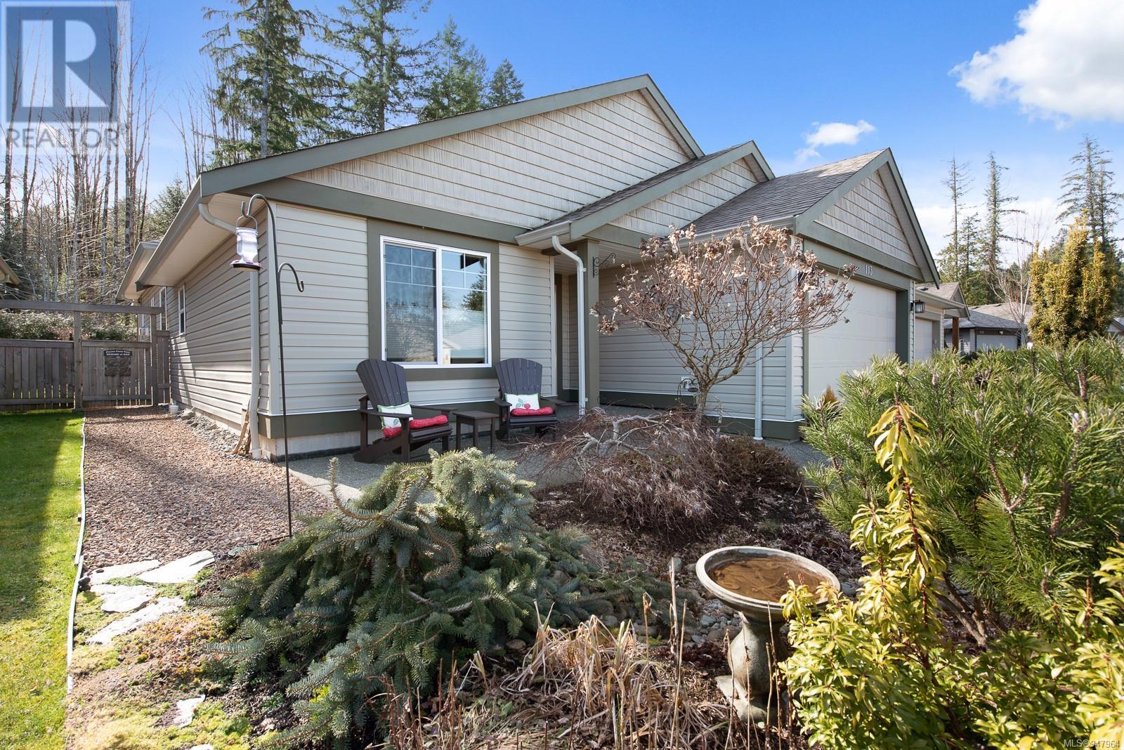 113 2205 Robert Lang Dr, #113