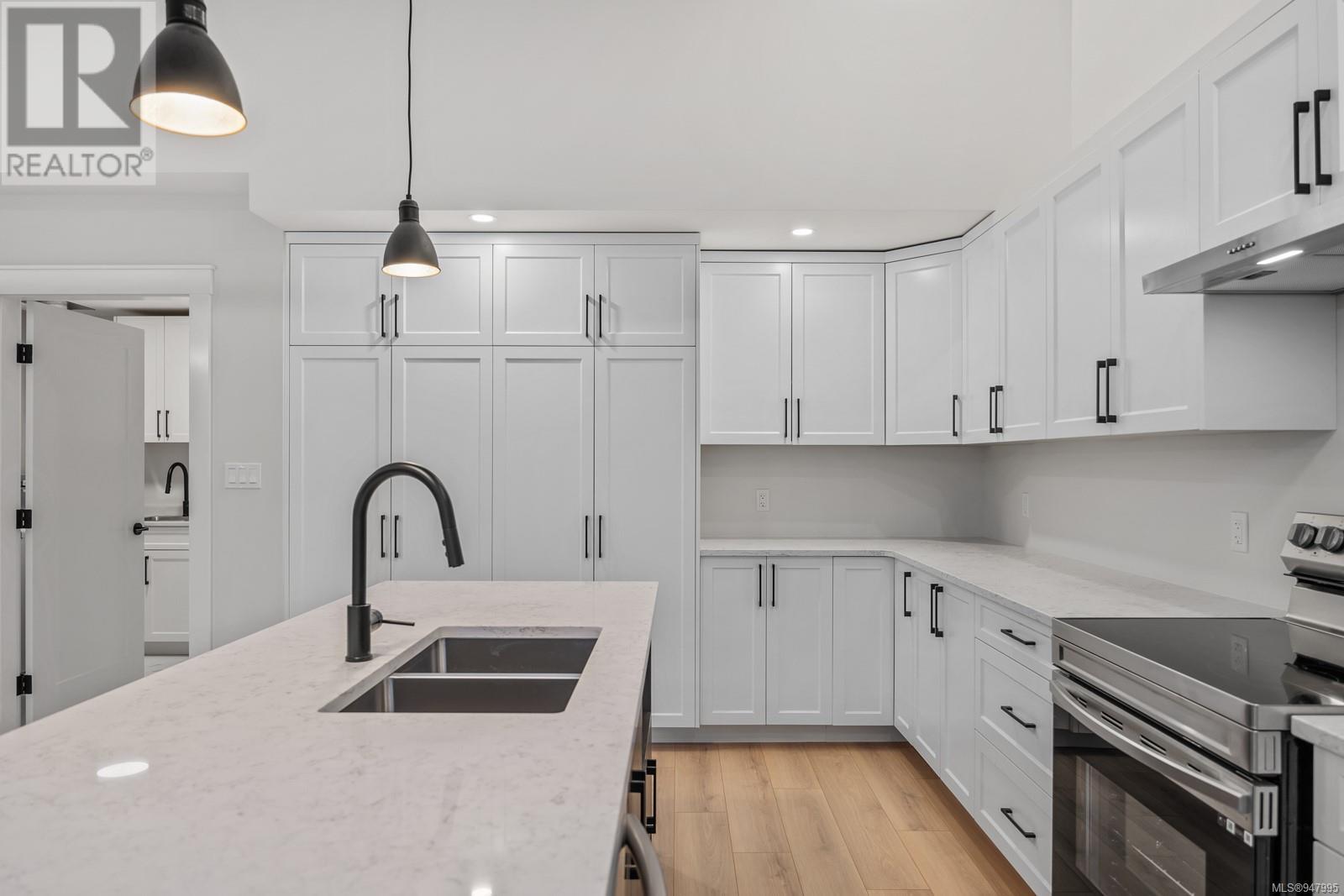 34 1090 Evergreen Rd, #34