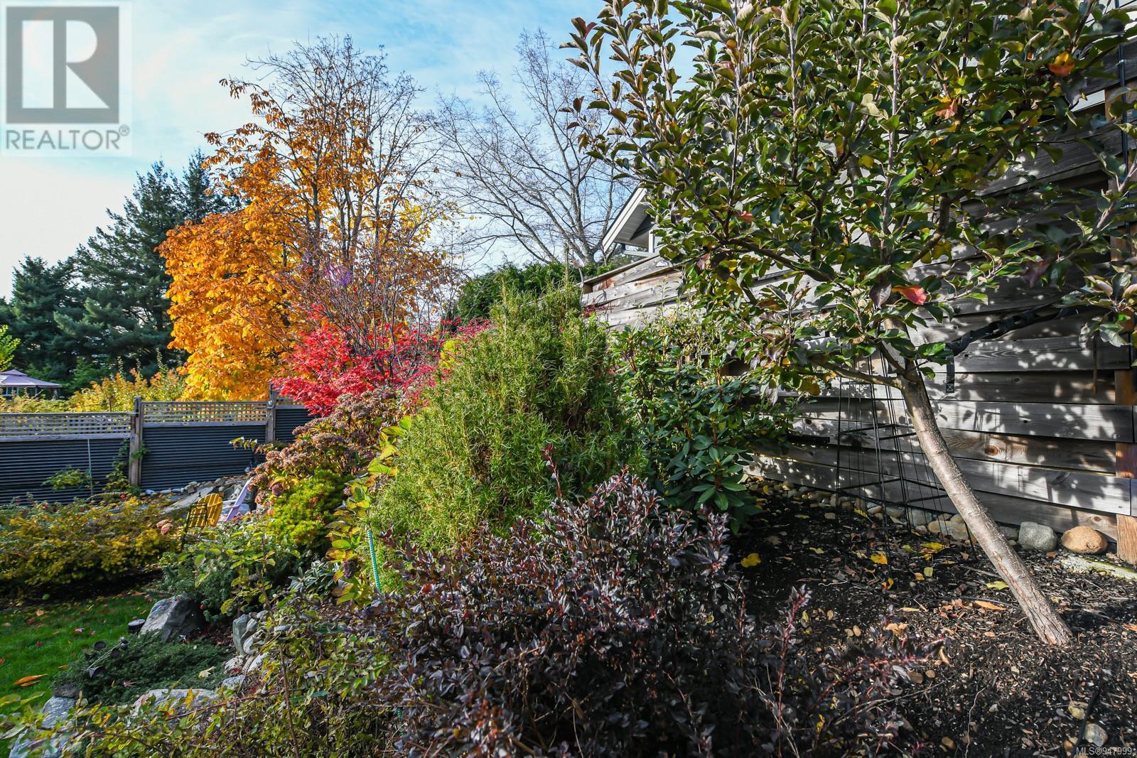2276 McKenzie Ave