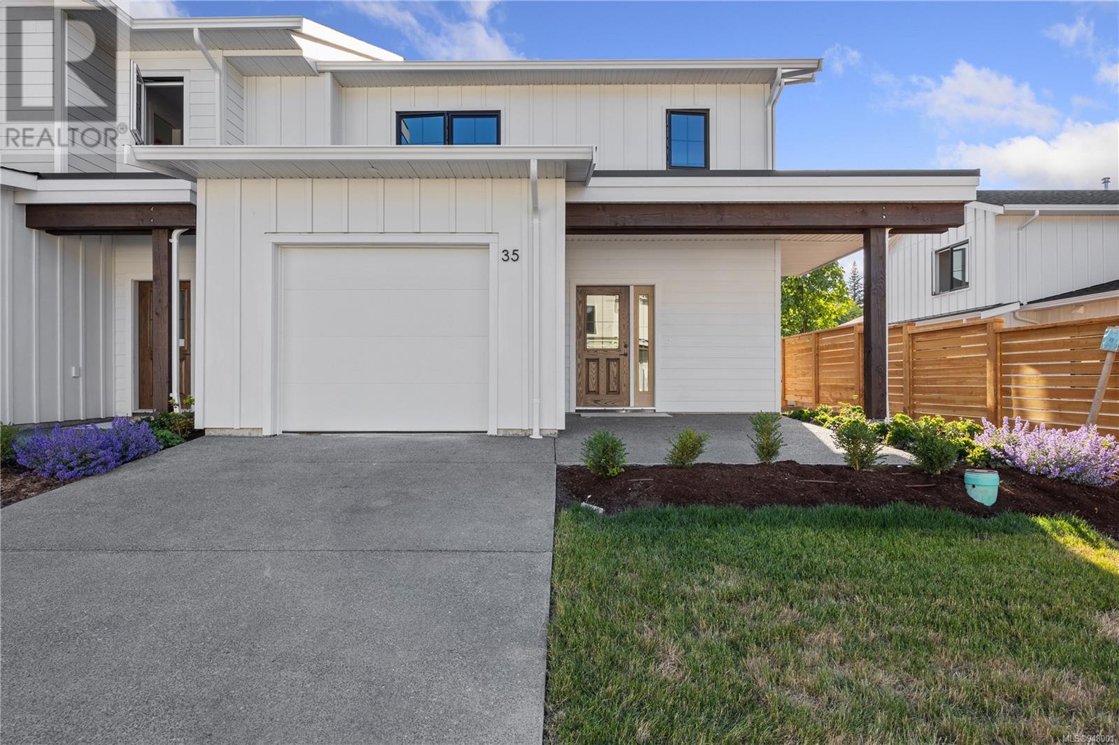 35 1090 Evergreen Rd, #35