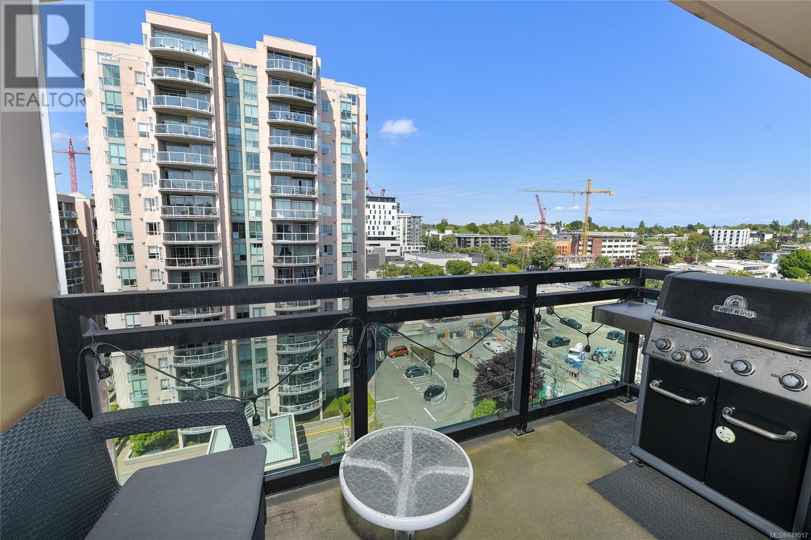 903 1029 View St, #903