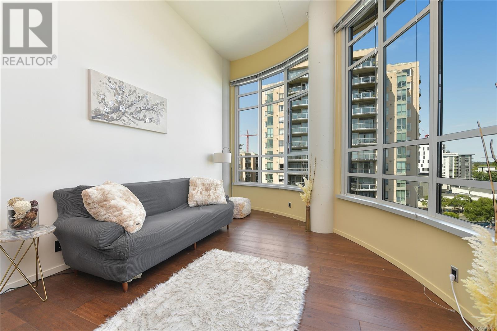 903 1029 View St, #903