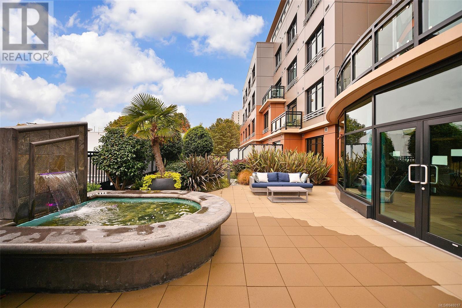 903 1029 View St, #903