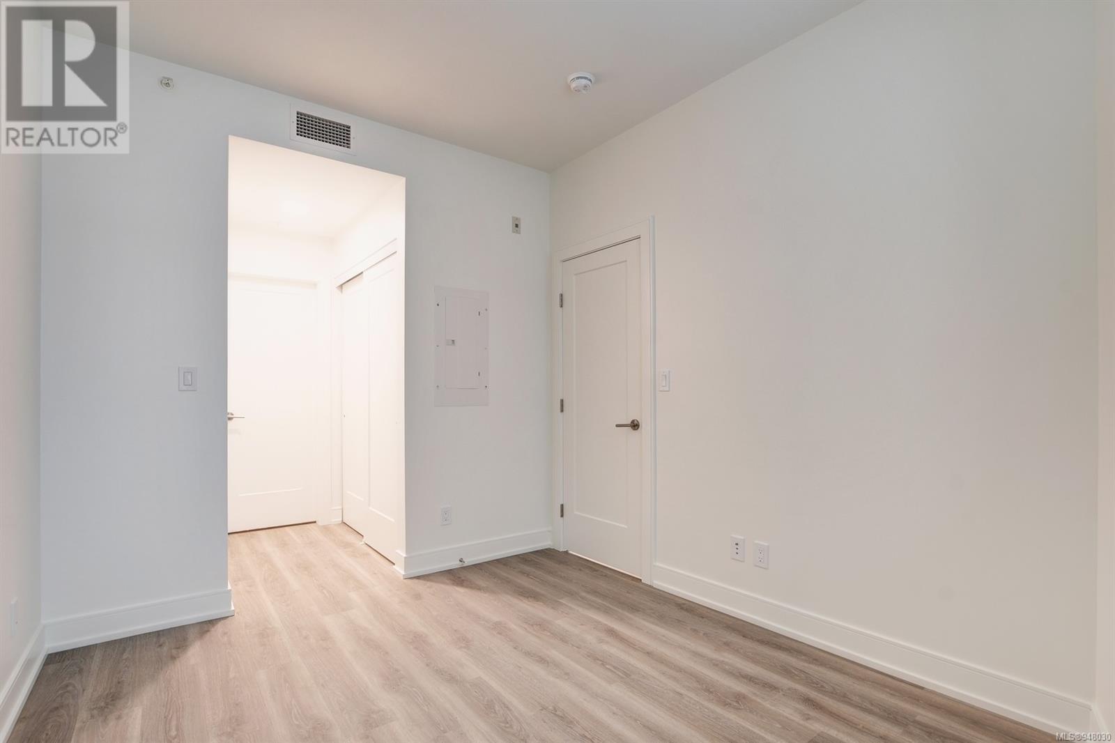 410 1628 Store St, #410