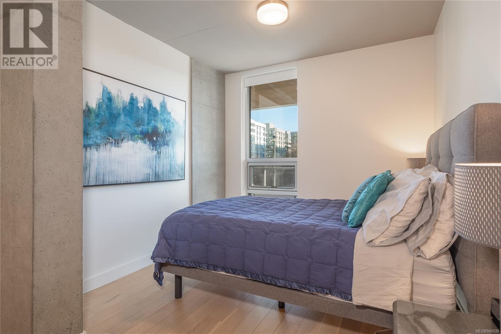 313 989 Johnson St, #313