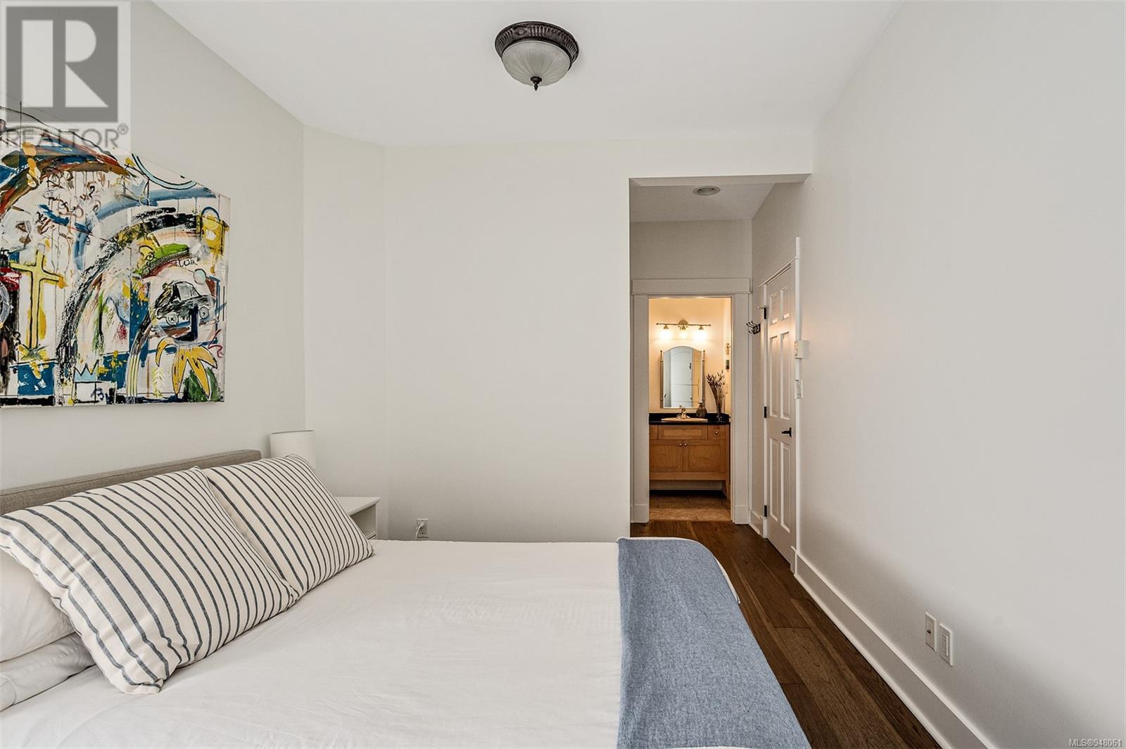 1 1002 Carberry Gdns, #1