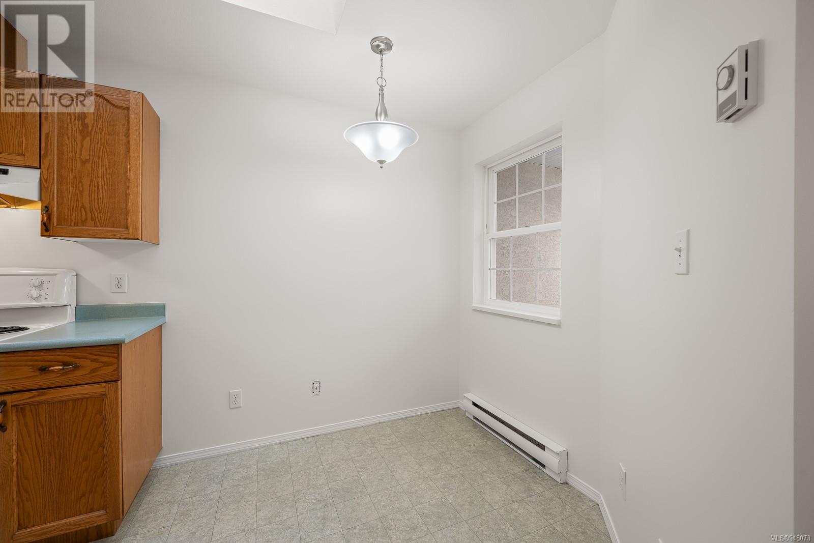 18 3355 First St, #18