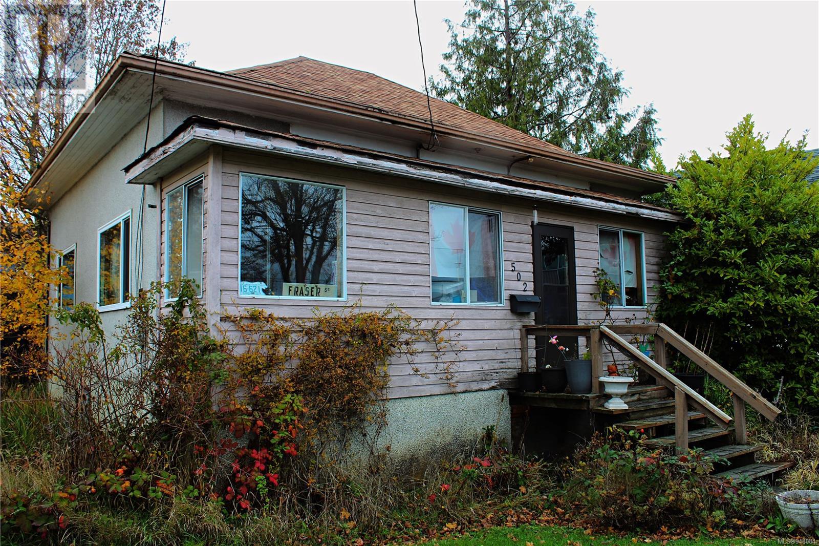 502 Fraser St
