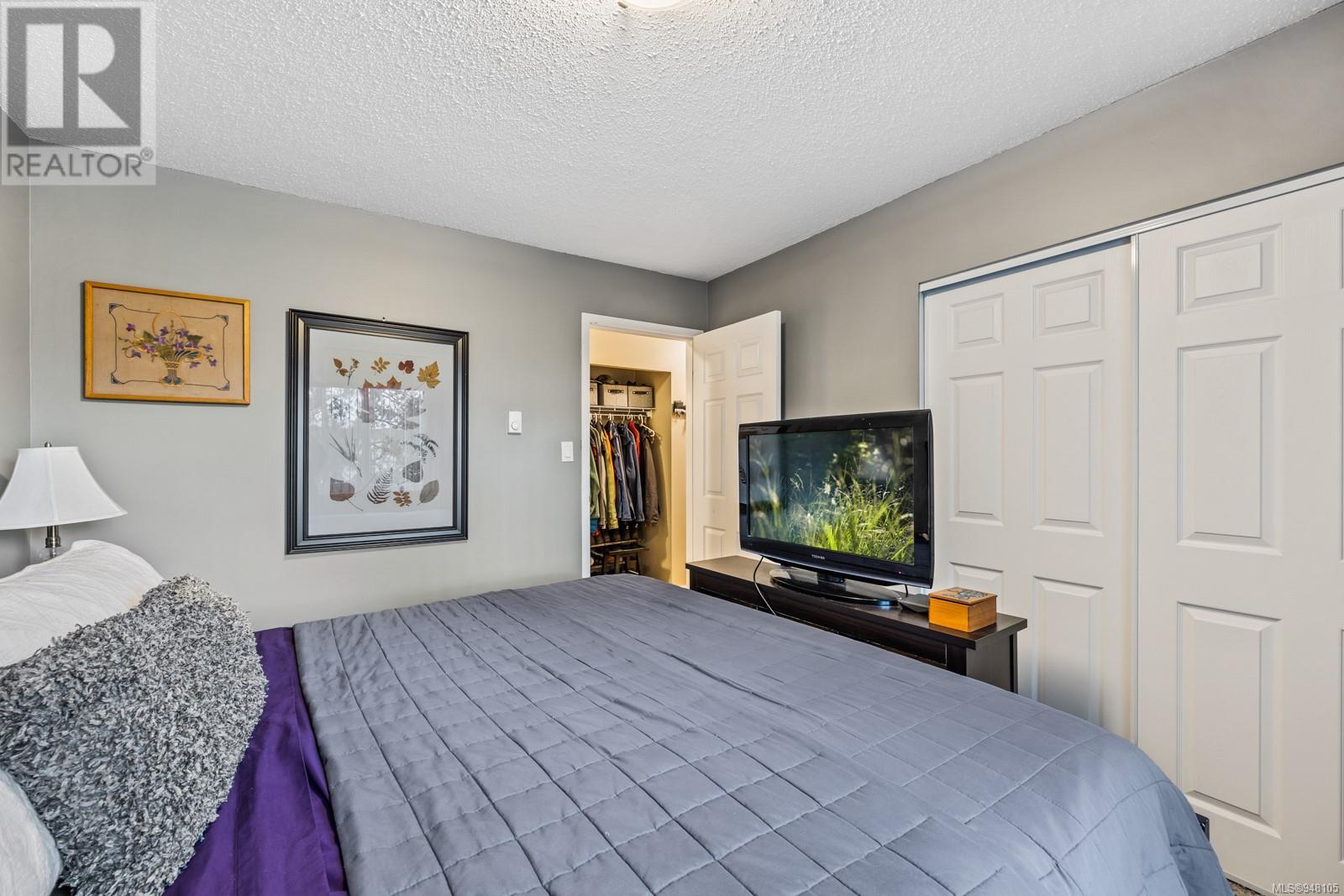 305 175 Centennial Dr, #305