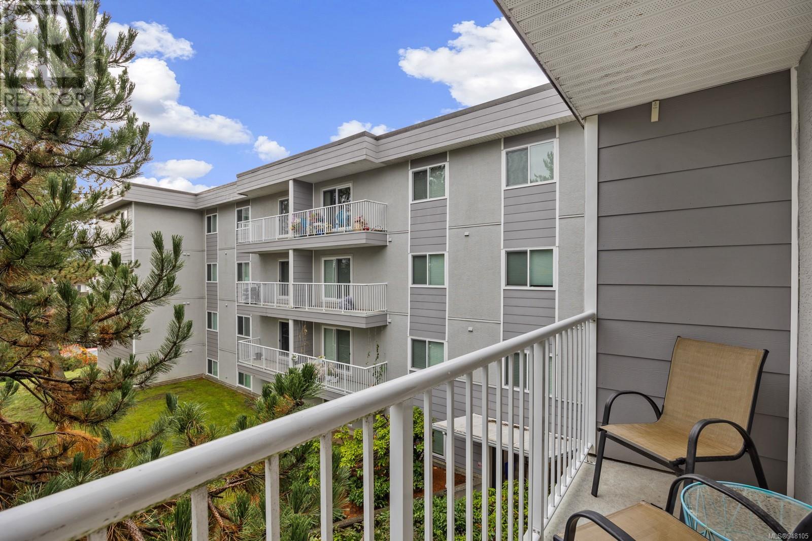 305 175 Centennial Dr, #305