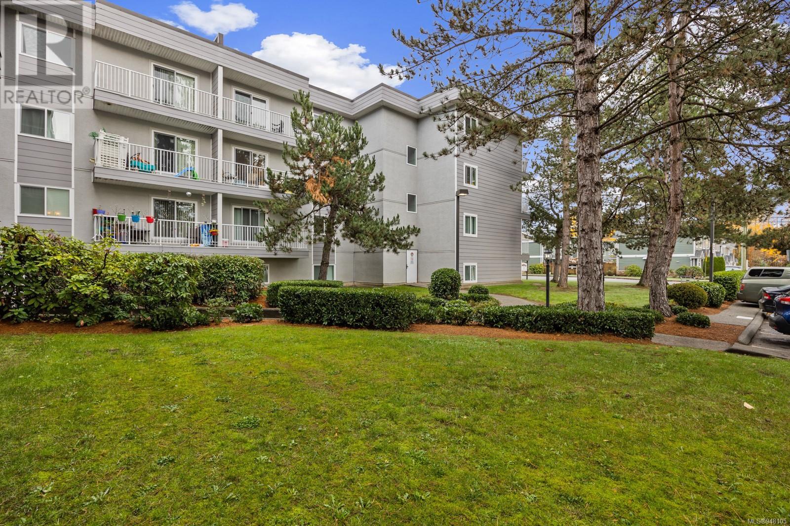 305 175 Centennial Dr, #305