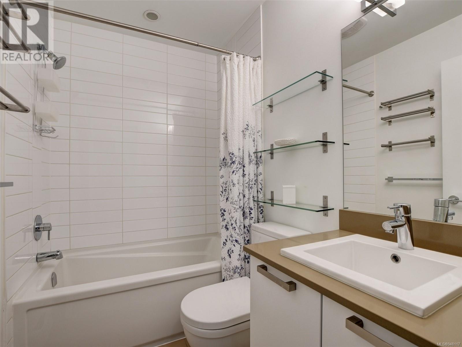 513 528 Pandora Ave, #513