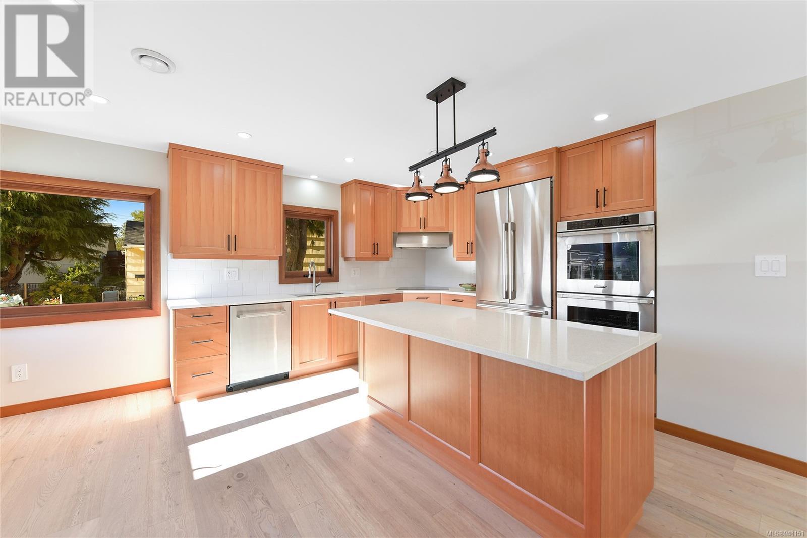 267 Richmond Ave