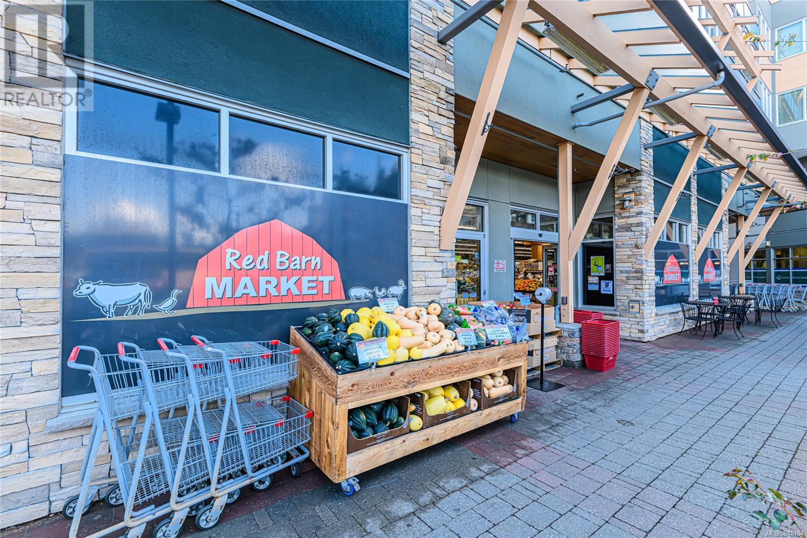 303 627 Brookside Rd, #303