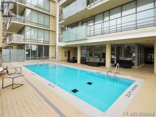 407 707 Courtney St, #407