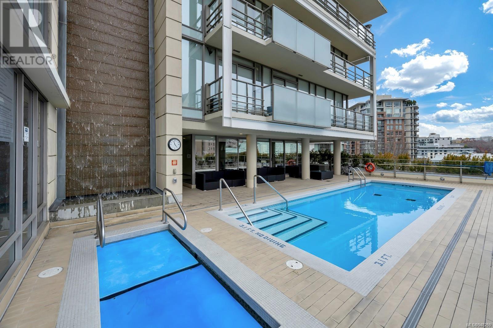 407 707 Courtney St, #407
