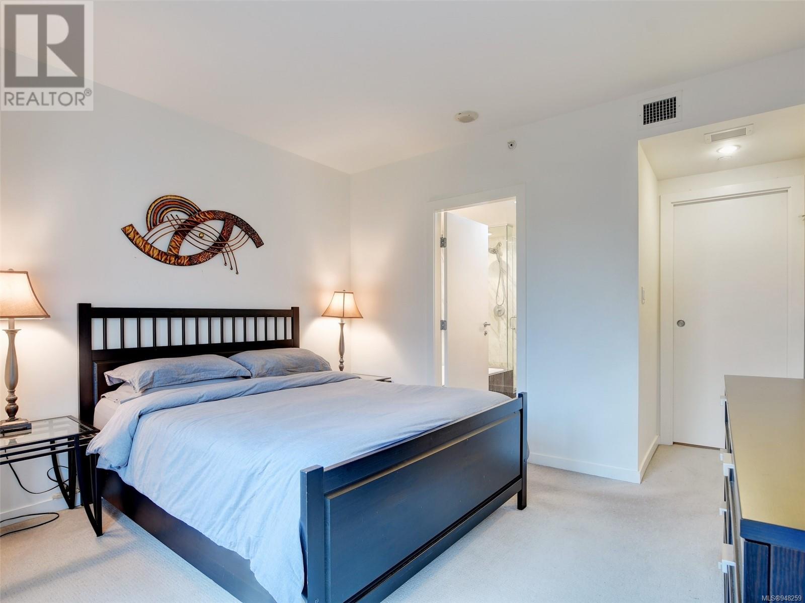 407 707 Courtney St, #407