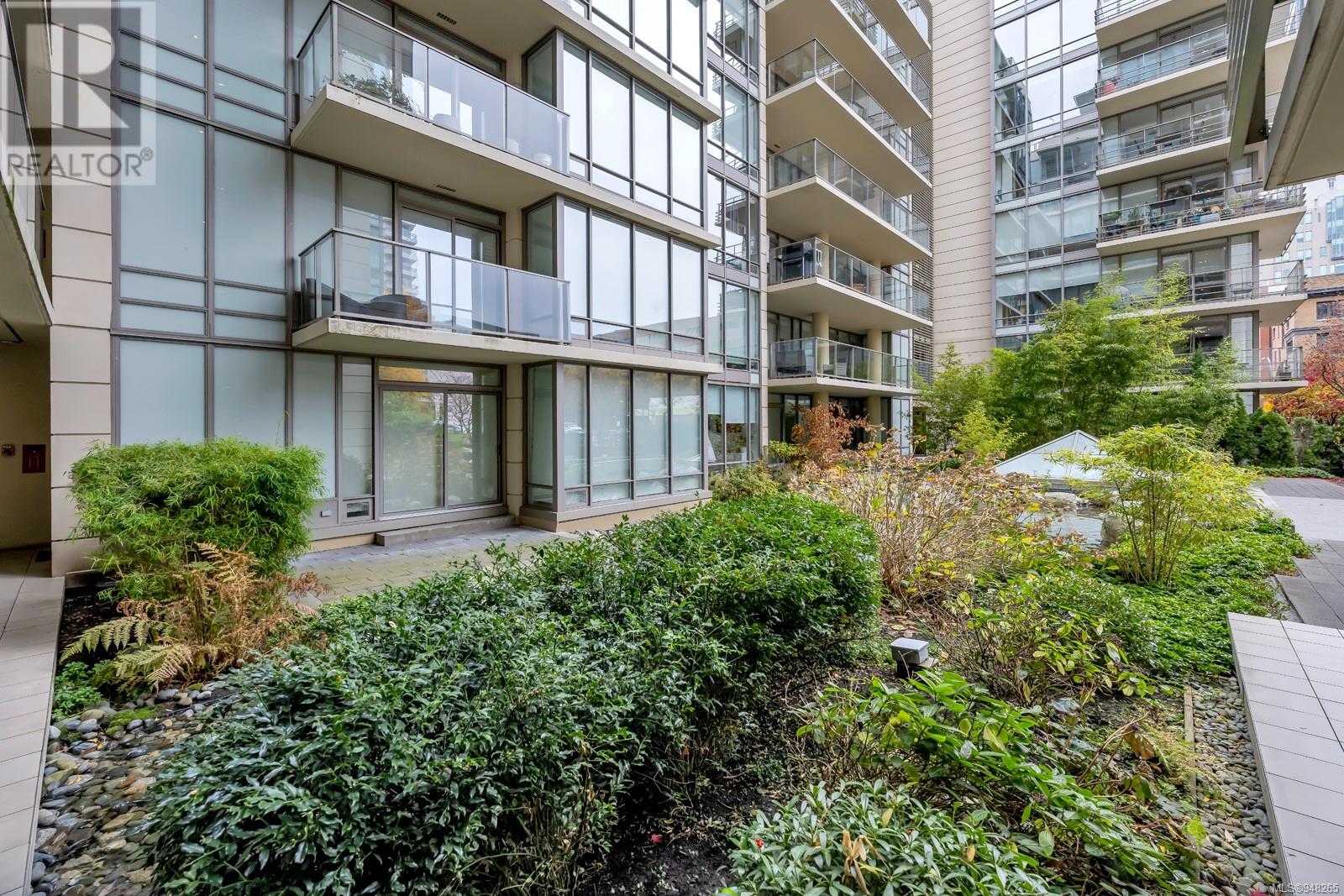 708 707 Courtney St, #708