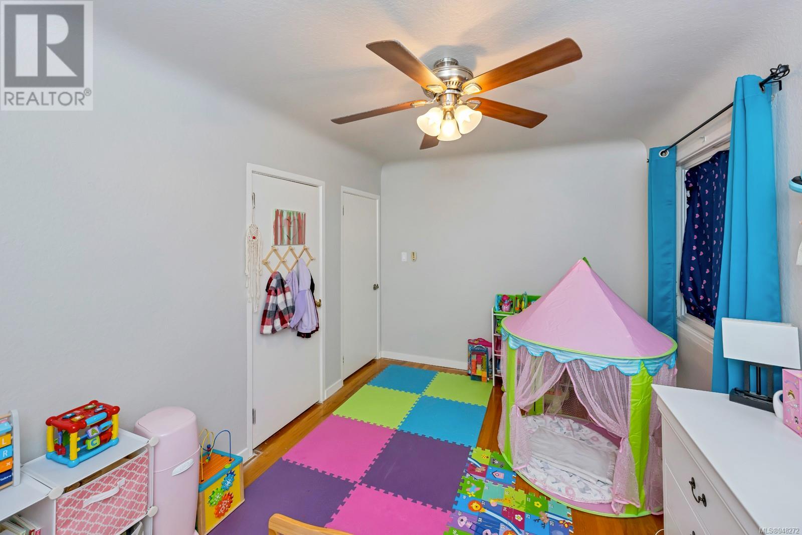 2945/2947 Cedar Hill Rd