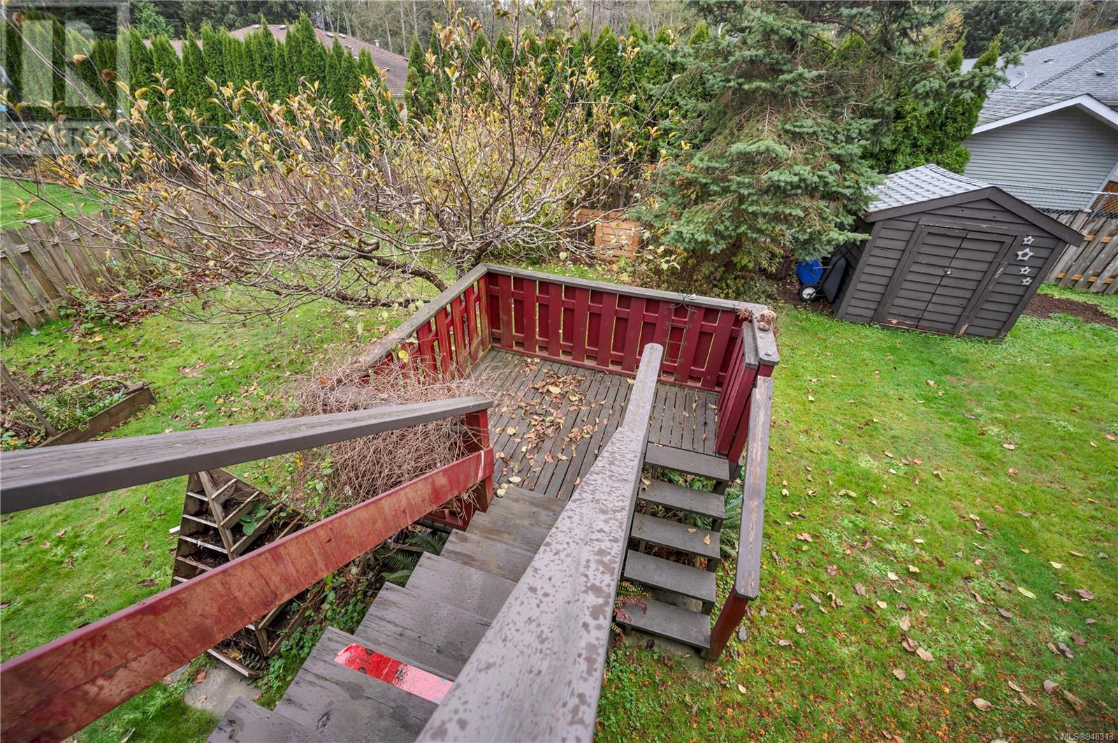 120 McPhedran Rd