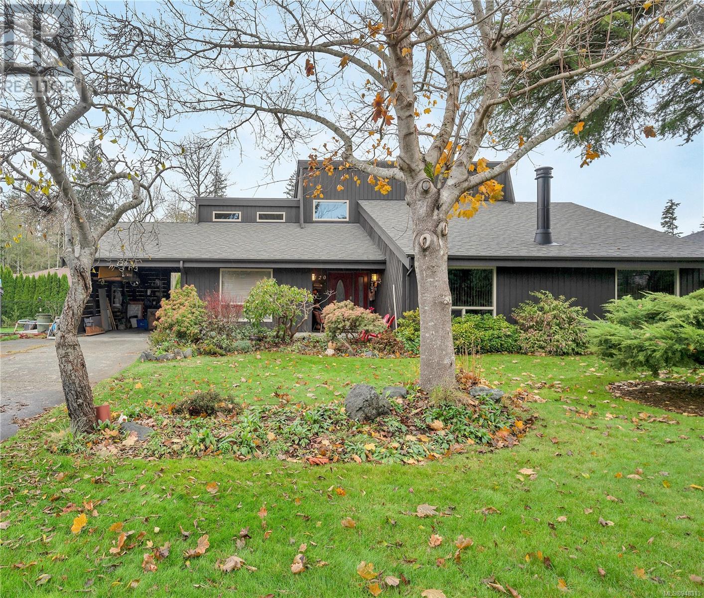120 McPhedran Rd