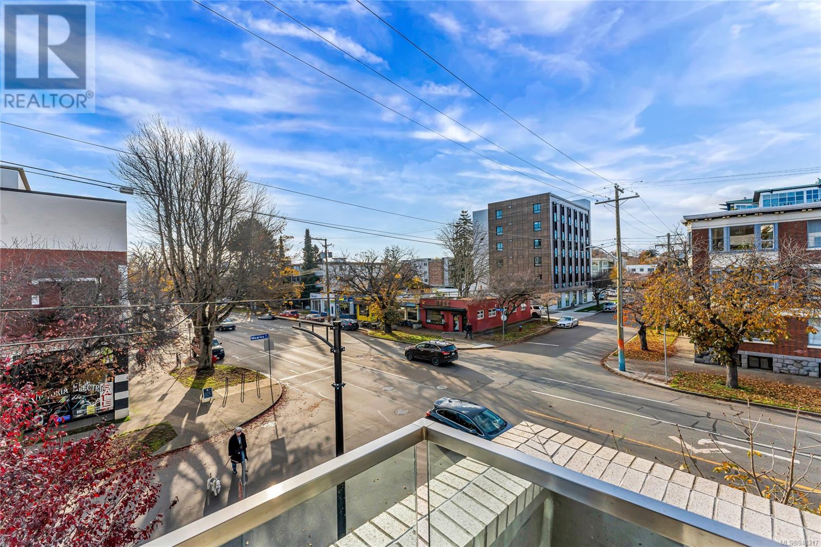 405 1033 Cook St, #405