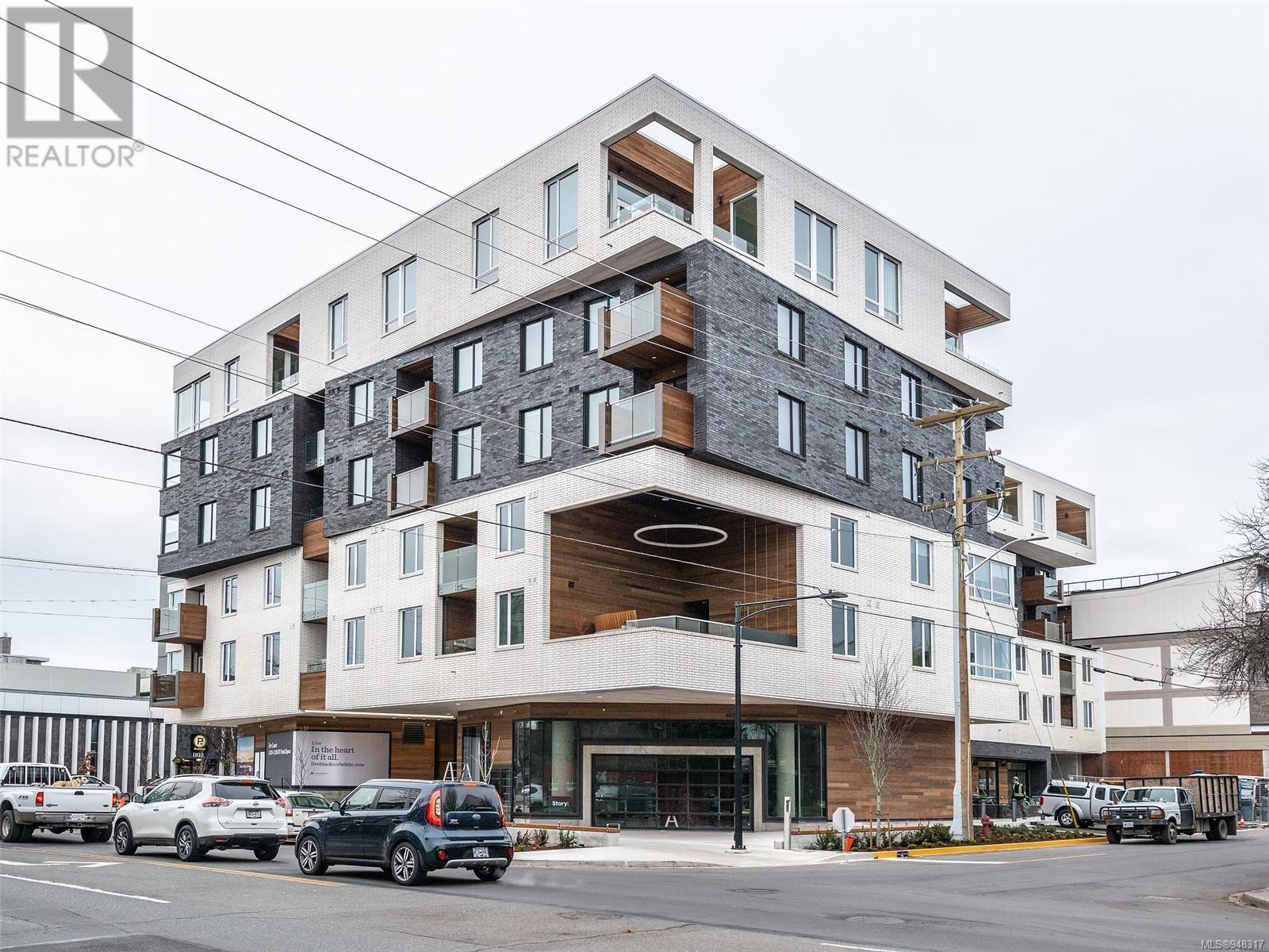 405 1033 Cook St, #405