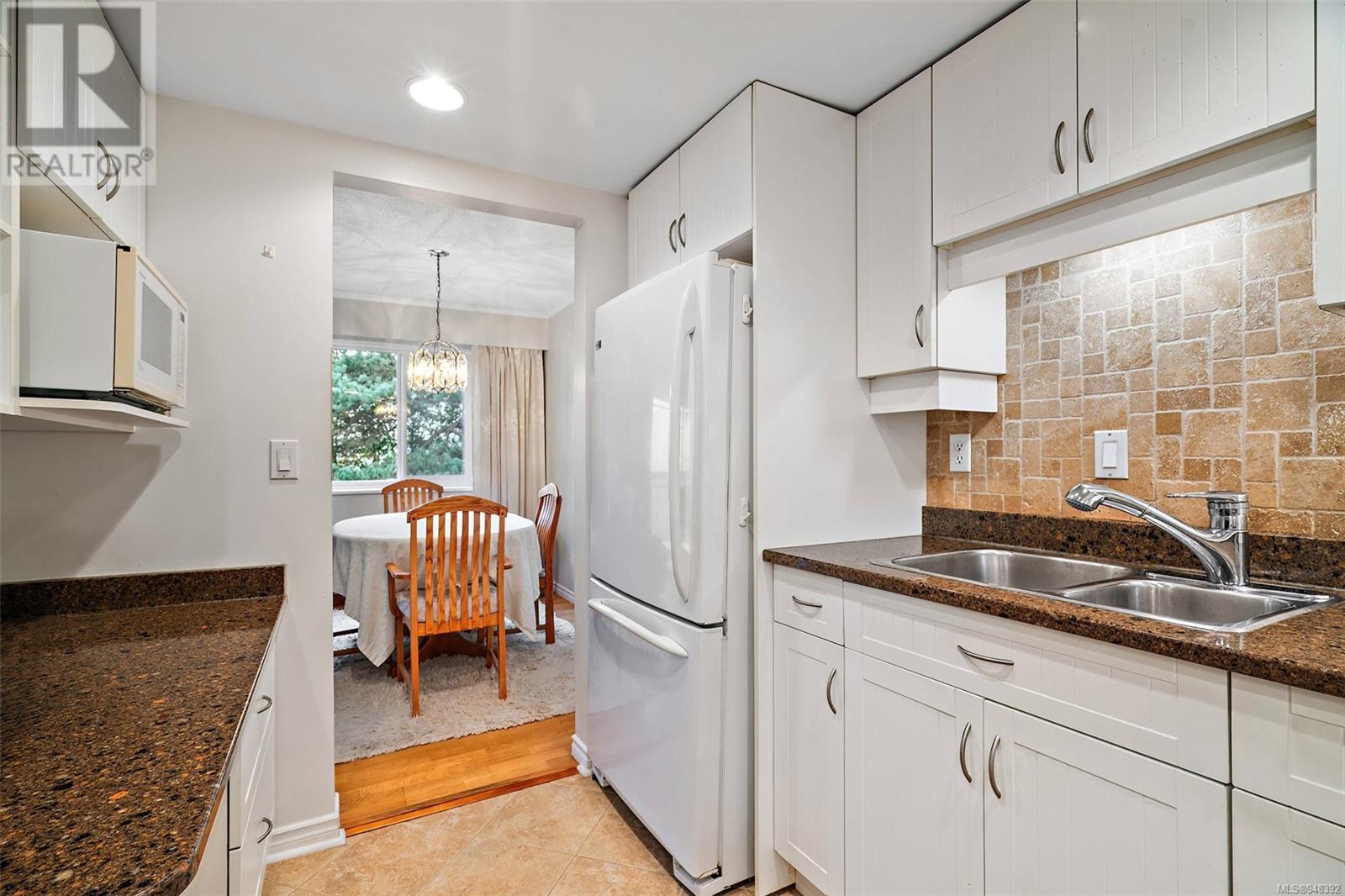 310 1012 Collinson St, #310