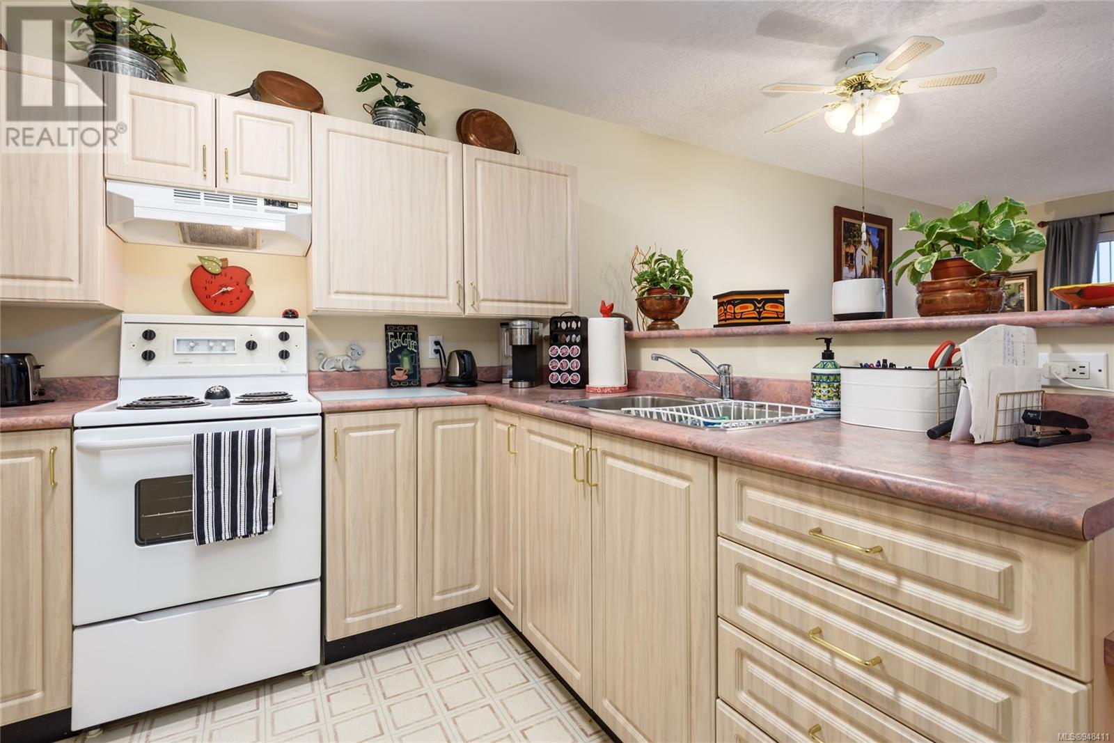 312 1683 Balmoral Ave, #312