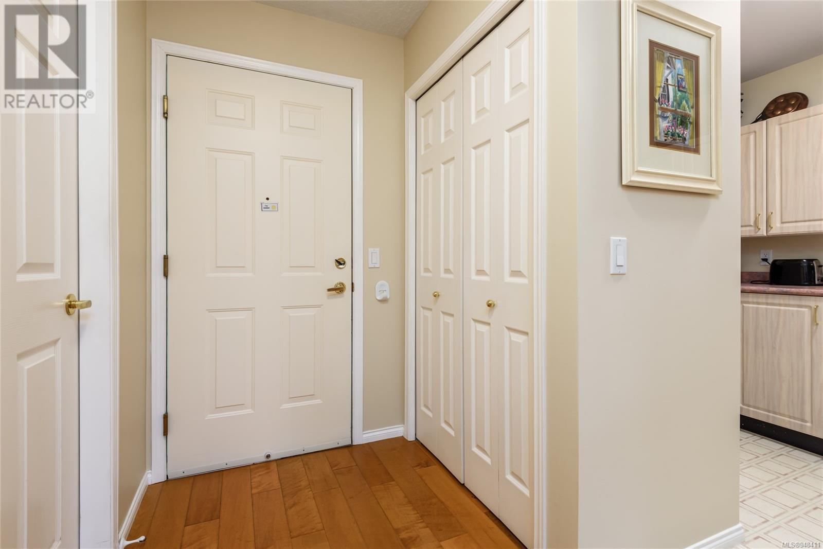 312 1683 Balmoral Ave, #312