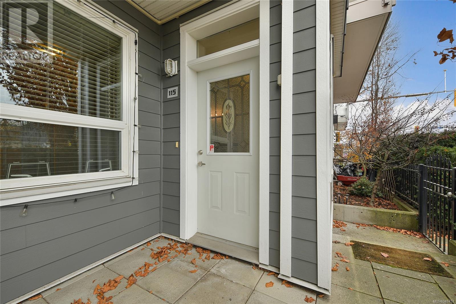 115 1315 Esquimalt Rd, #115
